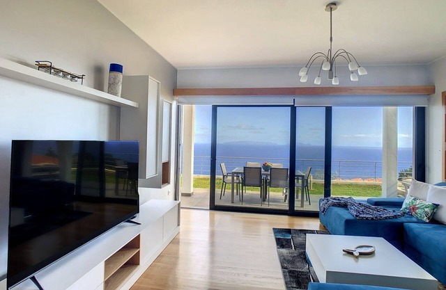 Rising Sun Villa by LovelyStay