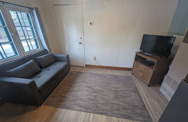 Riverside Point Resort #4 | 1 Bed, 1 Bath