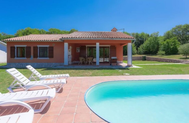 Roberto by Interhome