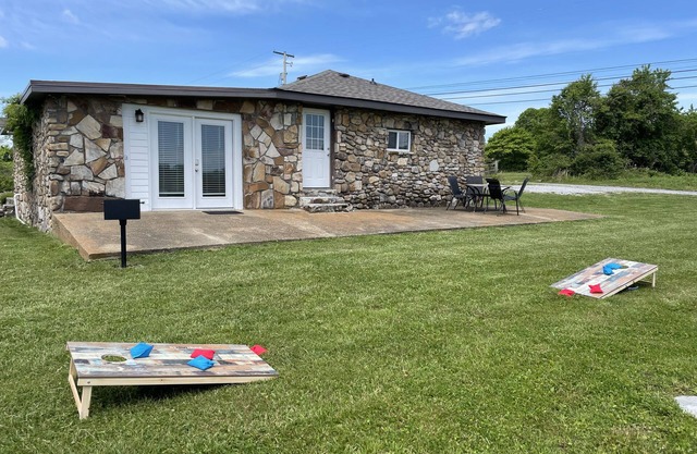 Rock Creek Cottage - A place to rest or play