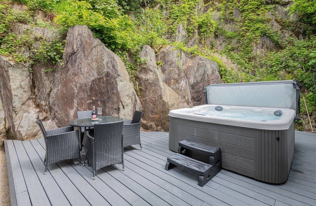 Rockwood- Grasmere, family cottage with Hot tub!