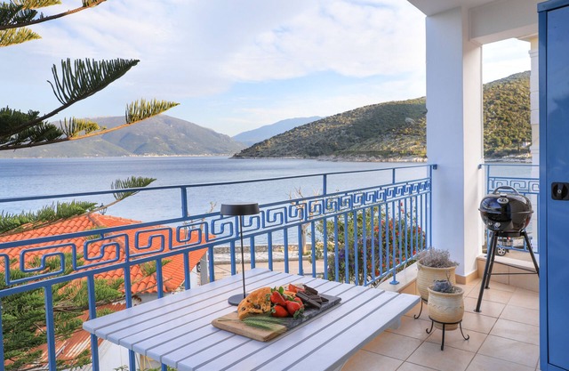 rodakino - Seafront Apartment