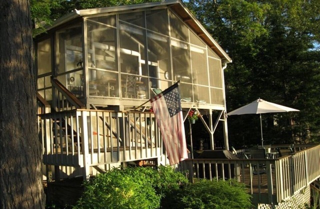 Romance, and Relax as You Rejuvenate at Our Lake House Retreat