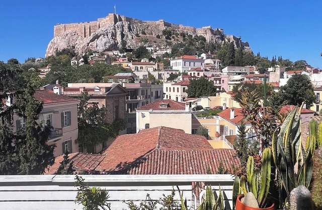 Romantic Acropolis-View Apartment in the Heart of Plaka. Luxury Stylish Stay!
