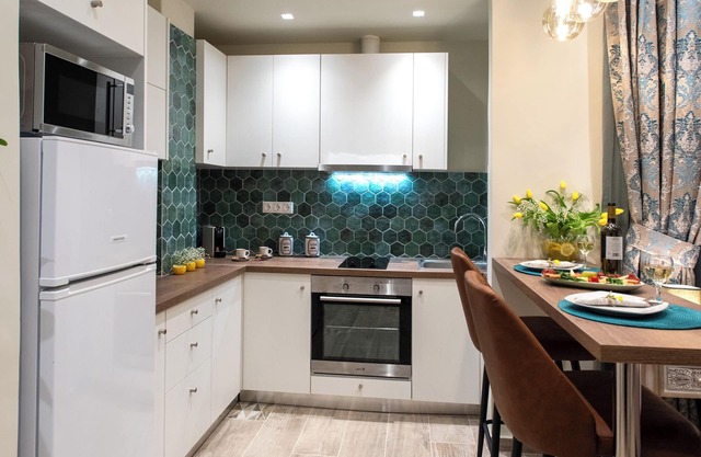 Romantic Studio under Acropolis