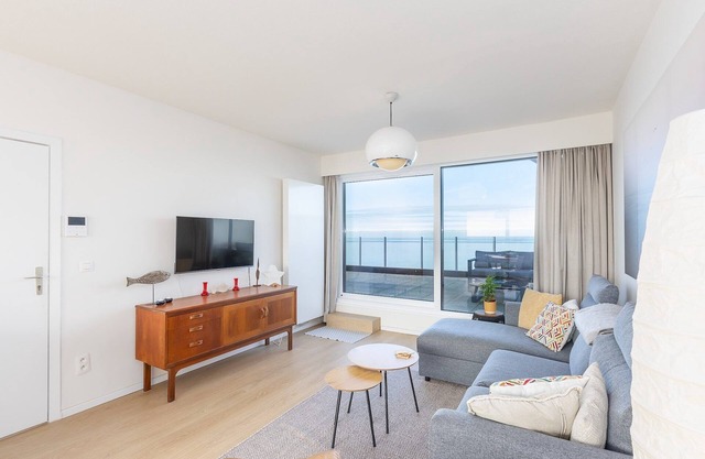 Rooftop apartment near center