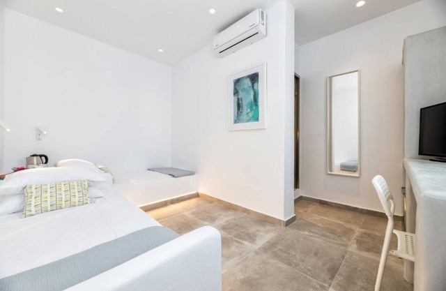 Room 9 @ Pelican Paros in the Old Town!