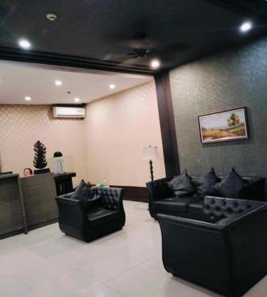 Room for rent - SMR