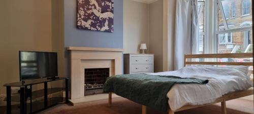 Room in a Shared House