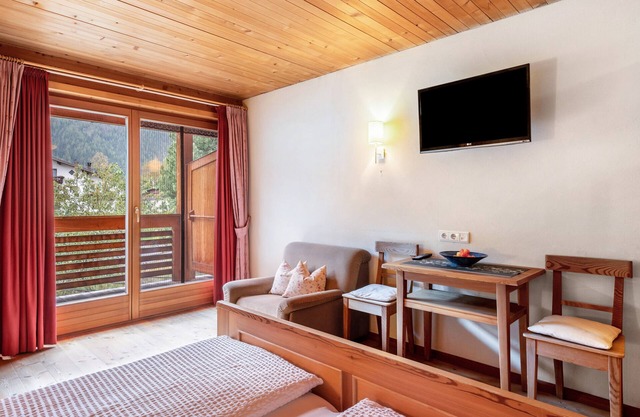 Room 'Naturidyll Mitterbach 11' with Mountain View, Shared Garden and Wi-Fi