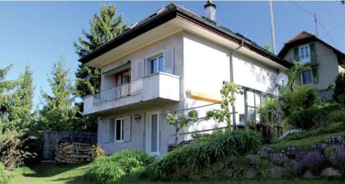 Room near the station Bolligen