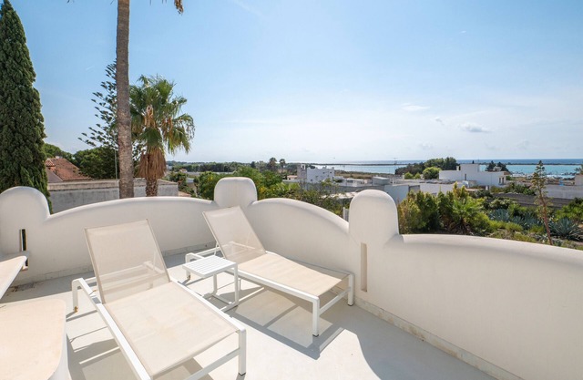 Room 'Valentino Luxury - 01' with Sea View, Wi-Fi and Air Conditioning