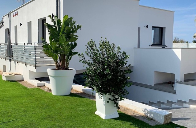 Rosalia Homestay Ponente Apartment