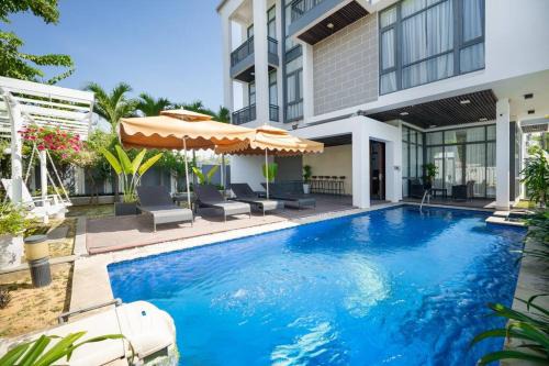 Rose Beach Villa Danang