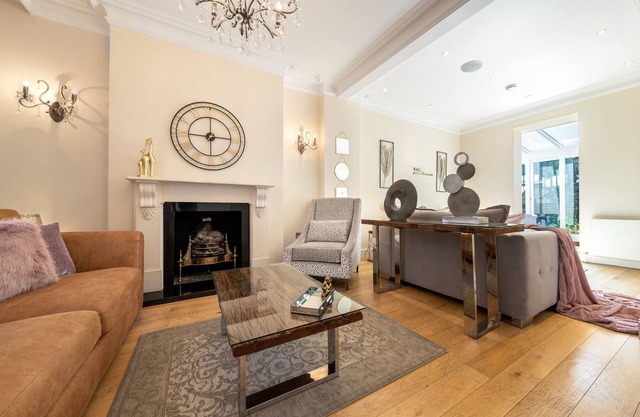 royal 4 bedroom with 3.5 bathroom villa in Knightsbridge (belgravia)