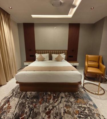 ROYAL ACE BOUTIQUE HOTEL - Bhartiya City