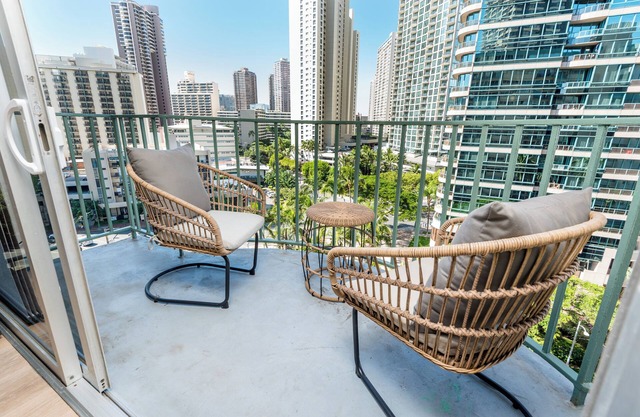 Royal Aloha by Tropical Escapes Realty