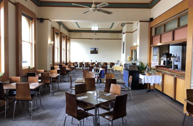 Royal Hotel