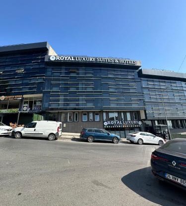 Royal Luxury Hotels Suites