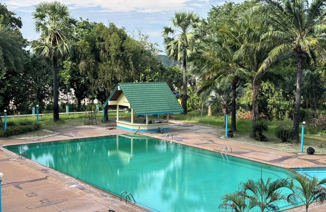 Royal Mekong Riverside Hotel