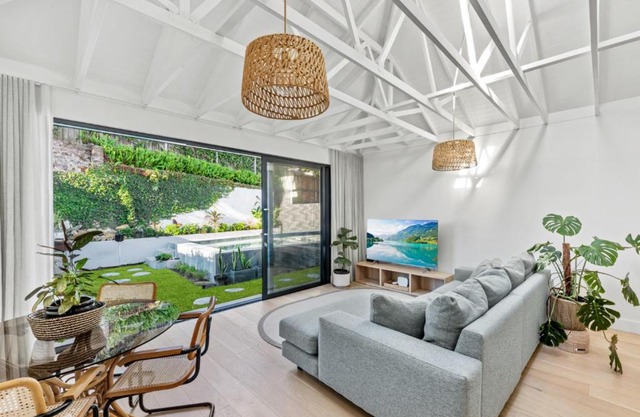 Rozelle Retreat