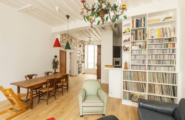 Rue Suger by onefinestay