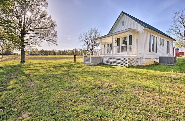'Rush Farmhouse' - 5 Mi to Shawnee National Forest