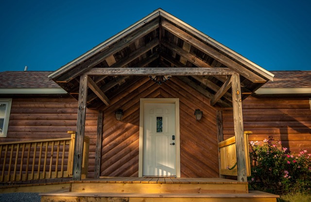 Rustic Cabin - Jetted Tubs - Wi-Fi - Wonderful Views - Grill - Firepit - Porch