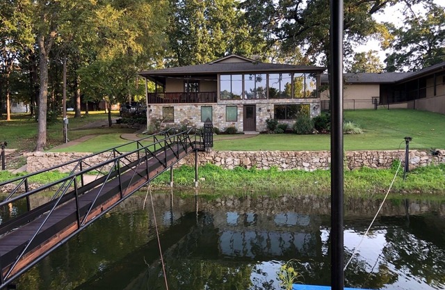 Rustic Lodge House on Grand Lake