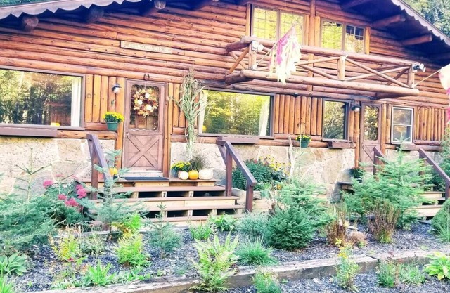 Rustic Log Cabin #3 - "The Lodge"