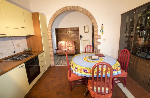Rustic Tuscan Apartment