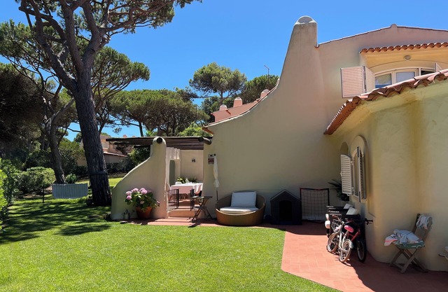 Rustic Villa near the Golf of Quinta da Marinha