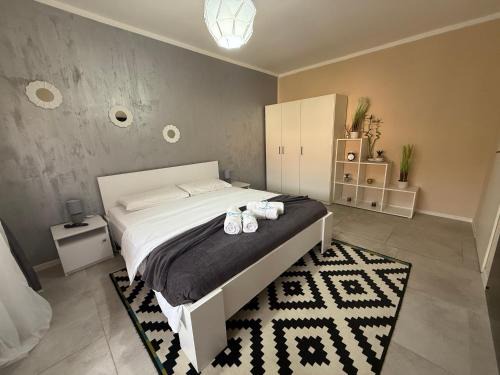 S&S Apartment Studio Parcare la locație !