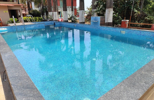 Saga Resort