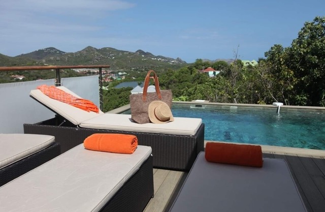 Saint Barthelemy: House/Villa - ST BARTHELEMY