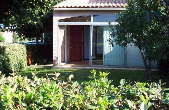 Saint Cyprien Plage 66750 Spain 30 mn Beach 150 m, Private communal pool