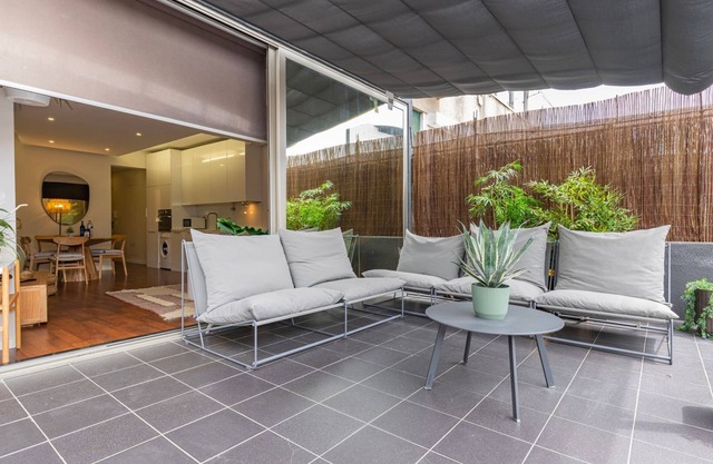 Saldanha Terrace by LovelyStay