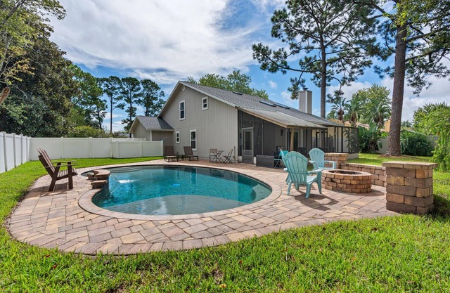 Saltwater Pool I Firepits I Large Fenced Backyard I 4 Miles to Beach