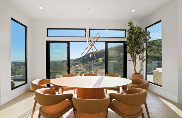 Samara by Stay Awhile Villas
