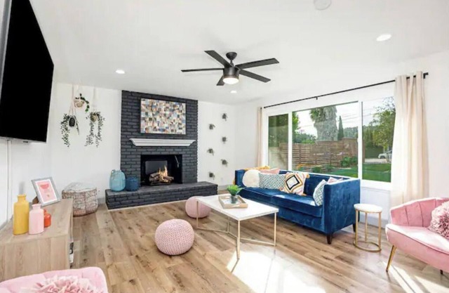 San Diego Luxury Home w/Heated Pool and Spa!