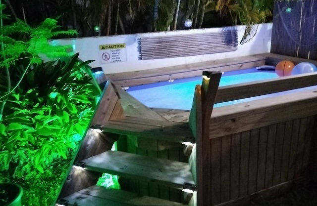 San Juan, Cozy suite w/private pool, BBQ, outdoor shower & nearby peaceful