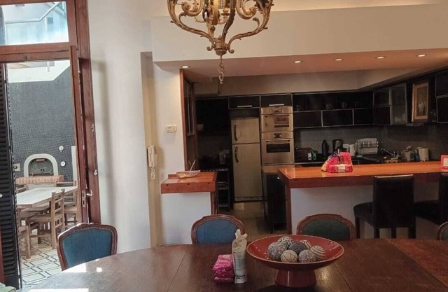 San Telmo Beauty, Parrilla and Pizza oven, minutes from Puerto Madero.