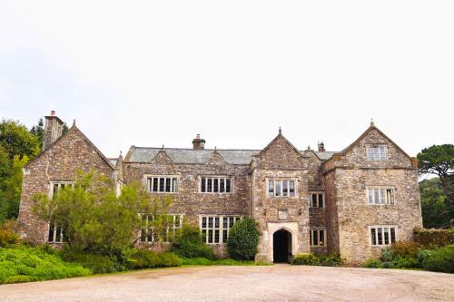 Sand Manor