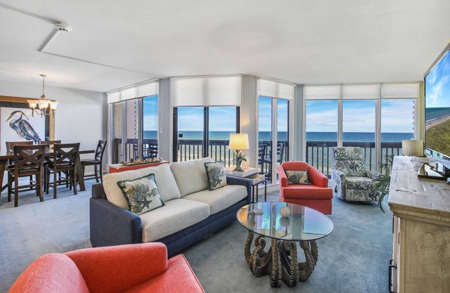 Sandpiper #1002L: Beachfront 1 Bedroom 1 Bathroom With Spectacular Views and 24 Hour Management
