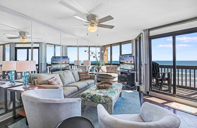Sandpiper Condominiums 907, Panoramic Gulf Views w/direct access to Mustang Island/Port A beaches.