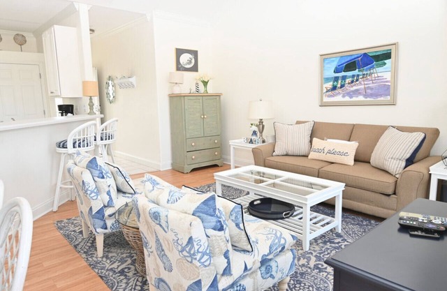 Sandpiper Cove Unit 4206 2 Bedroom 2 Bathroom Overlooking Canal