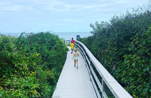 Sandwich Private Beach Getaway for multiple families!