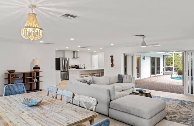 Sanibel Serenity NEW Gorgeous Near Beach Pool Home