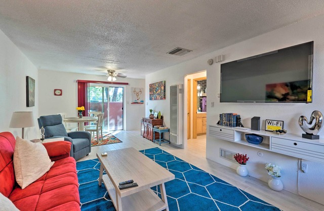 Santa Fe Bungalow ~ 2 Mi to Downtown!