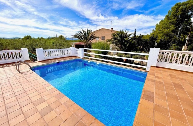 SAONA VILLAS (VN COC): villa for 7 people, private pool, wifi